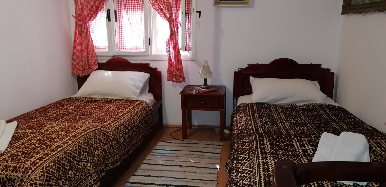 Etno Apartmani "Vlaska Kuca" Cladova Exterior foto